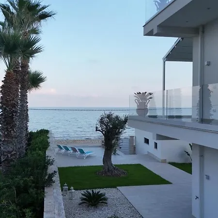 Villa Il San Carlo - Girasole Avola